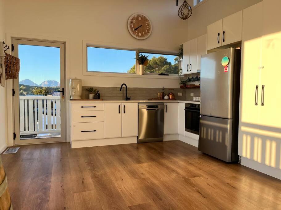Вилла Viola - Seaside Retreat Коулс-Бей Экстерьер фото