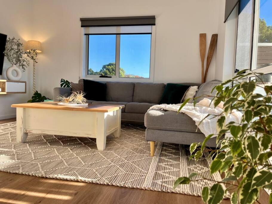 Вилла Viola - Seaside Retreat Коулс-Бей Экстерьер фото
