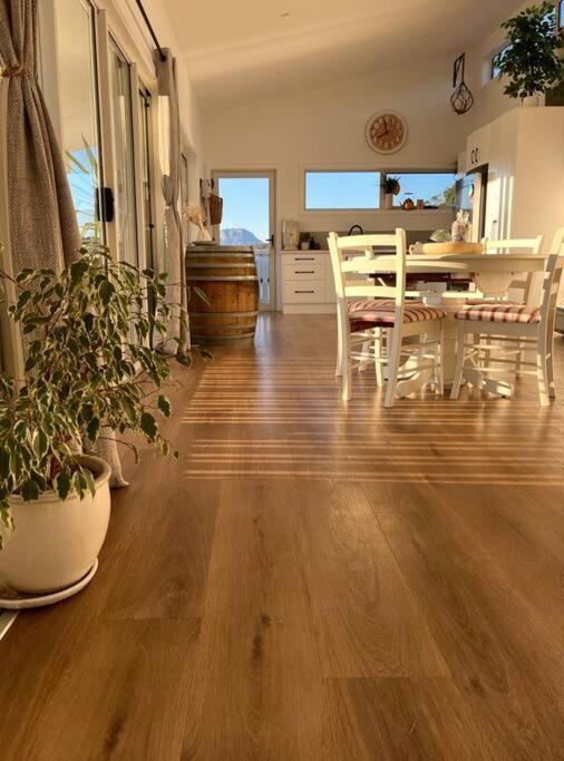 Вилла Viola - Seaside Retreat Коулс-Бей Экстерьер фото