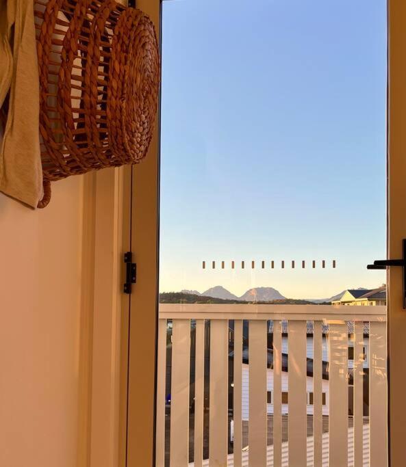 Вилла Viola - Seaside Retreat Коулс-Бей Экстерьер фото